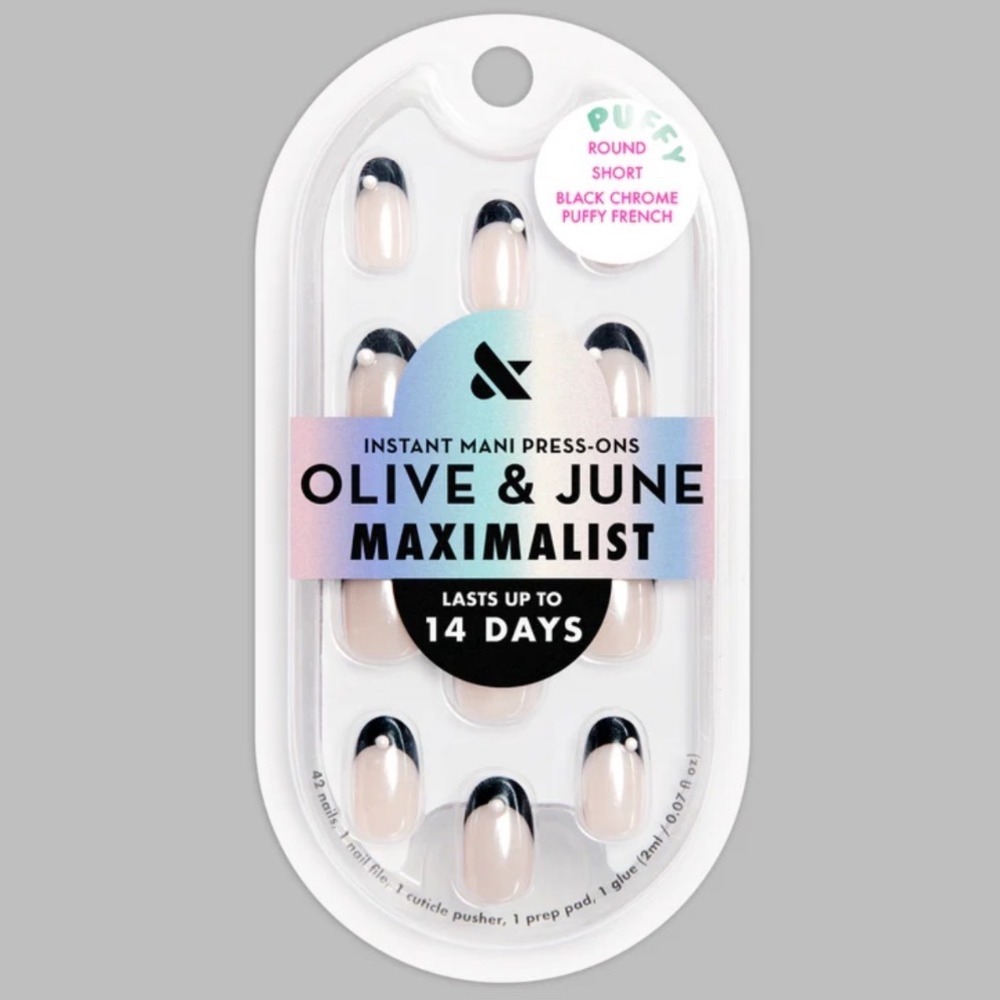 Olive & June Maximalist Press-On Nails Black Chrome Puffy French Round Short